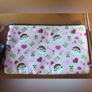 Loungefly Star Wars Baby Yoda Grogu  Large Cosmetic Bag Pouch